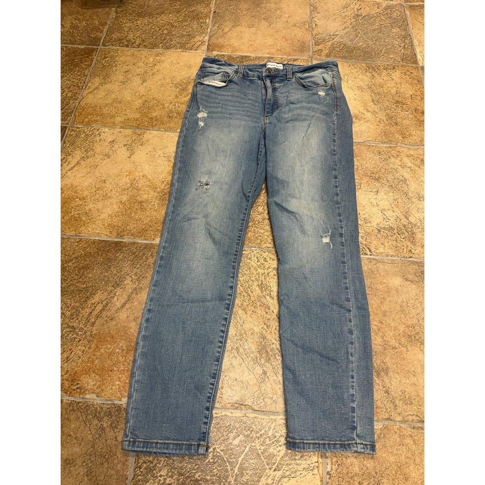 Studio Blue High Rise Girlfriend Jeans Medium Wash Distressed Denim Size 29